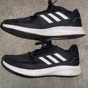 ADIDAS BLACK TENNIS SHOES- MENS SIZE 10